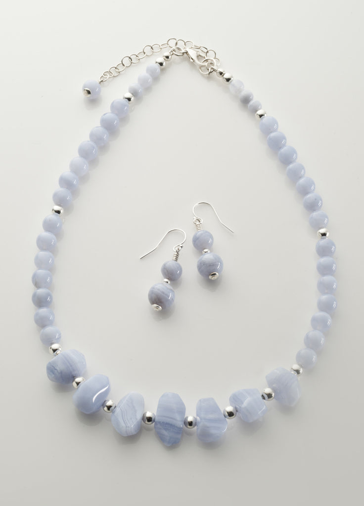 Peppercorn Blue Lace Agate Rondelle Necklace – Planters Exchange